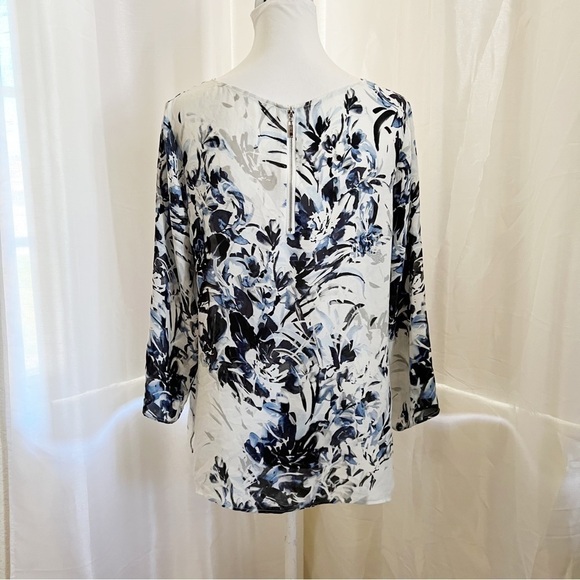 Floral print Tunic Blouse Size Large - Picture 3 of 10